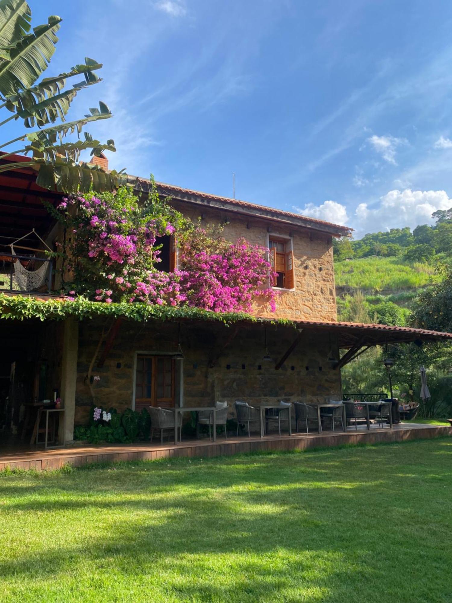 Fazenda Cachoeira Boutique Hotel Caratinga エクステリア 写真